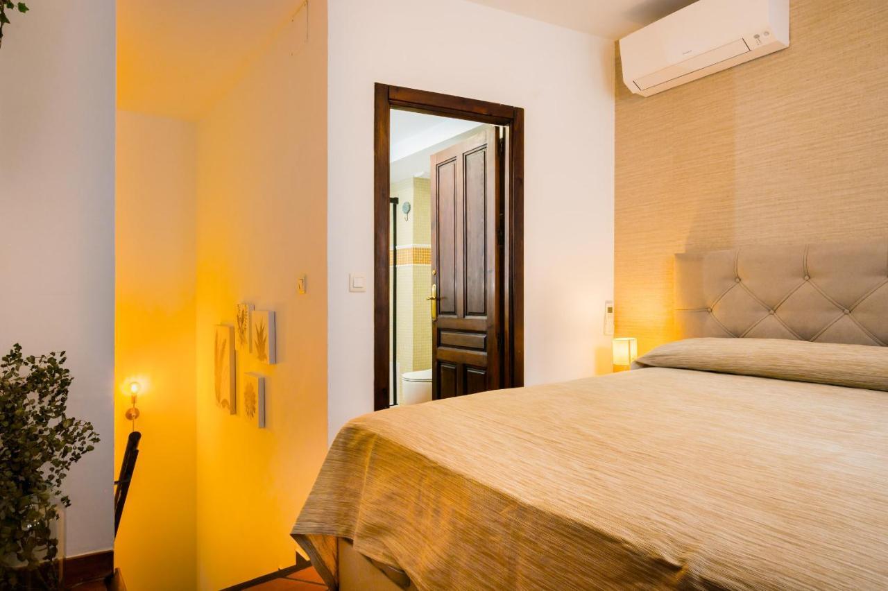 Duplex Deluxe Sevilla Center & Parking Opcional ภายนอก รูปภาพ